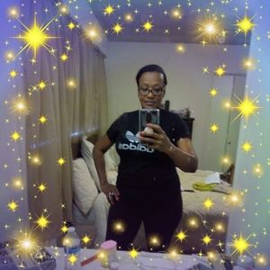 Meet your Posher, Debra